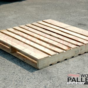 Heavy-Duty Wood Pallets by KORNRADA